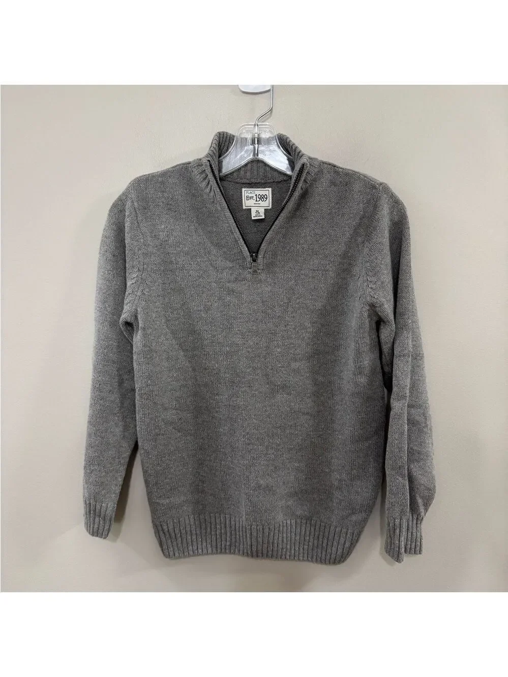 The Children's Place Gray Quarter-Zip Sweater Classic Knit. Size M(7/8)